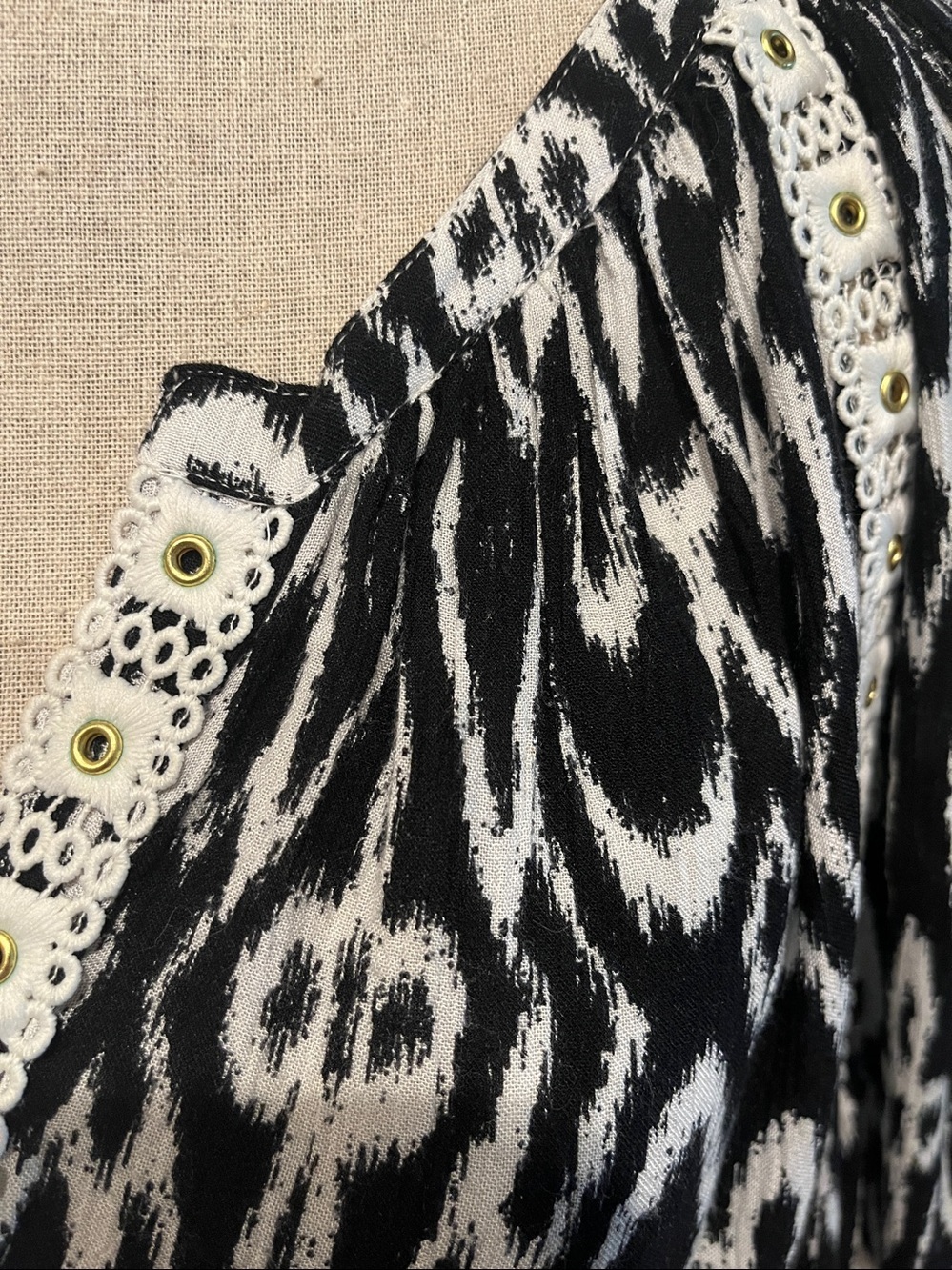 I.N.C. Black and White Printed Top with Crochet/Grommet Trim - Picture 4 of 7